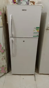 للبيع ثلاجات مستعملة