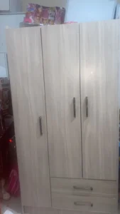 بيع الأثاث المستعمل