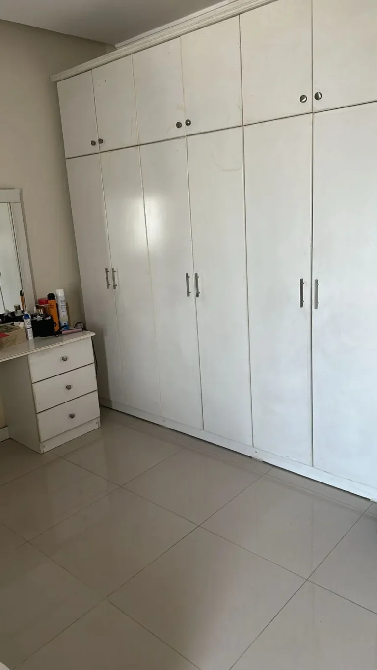 شراء اثاث مستعمل