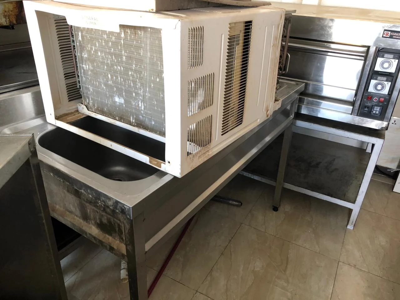 اجهزة مستعملة للبيع